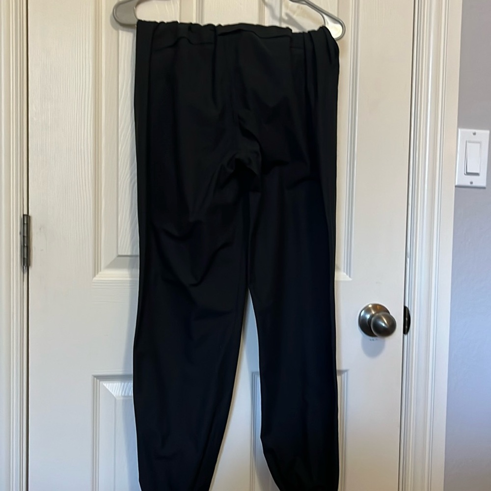 Lululemon Warpstreme High-Rise Jogger 7/8 Length in black